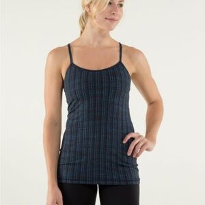 Lululemon Power Y tank with built-in bra